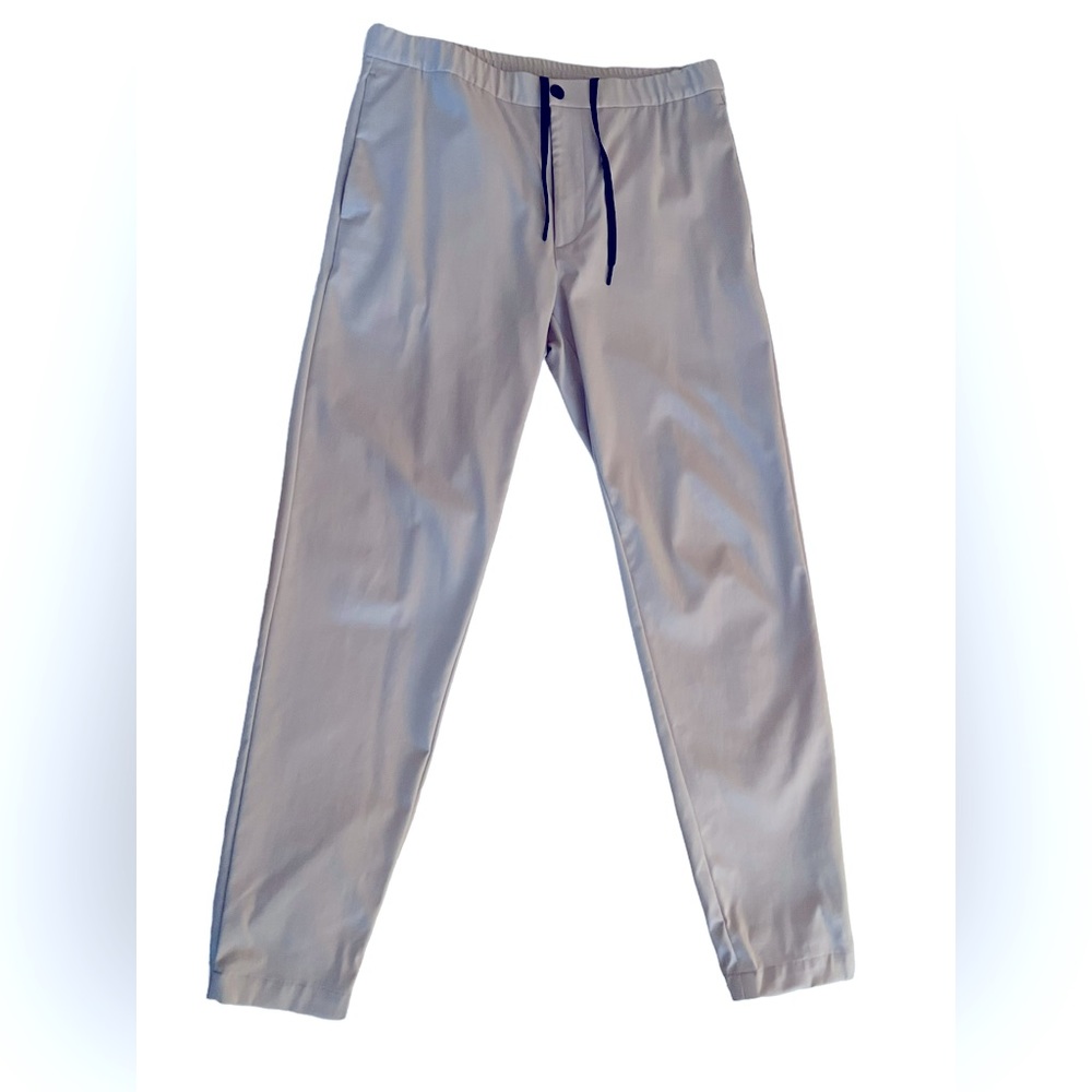 Theory Terrance Neoteric Pant. Size S. Ivory Color. Excellent condition.Like new